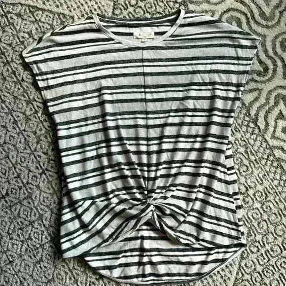 Lou & Grey Tops - Lou and Grey size medium top